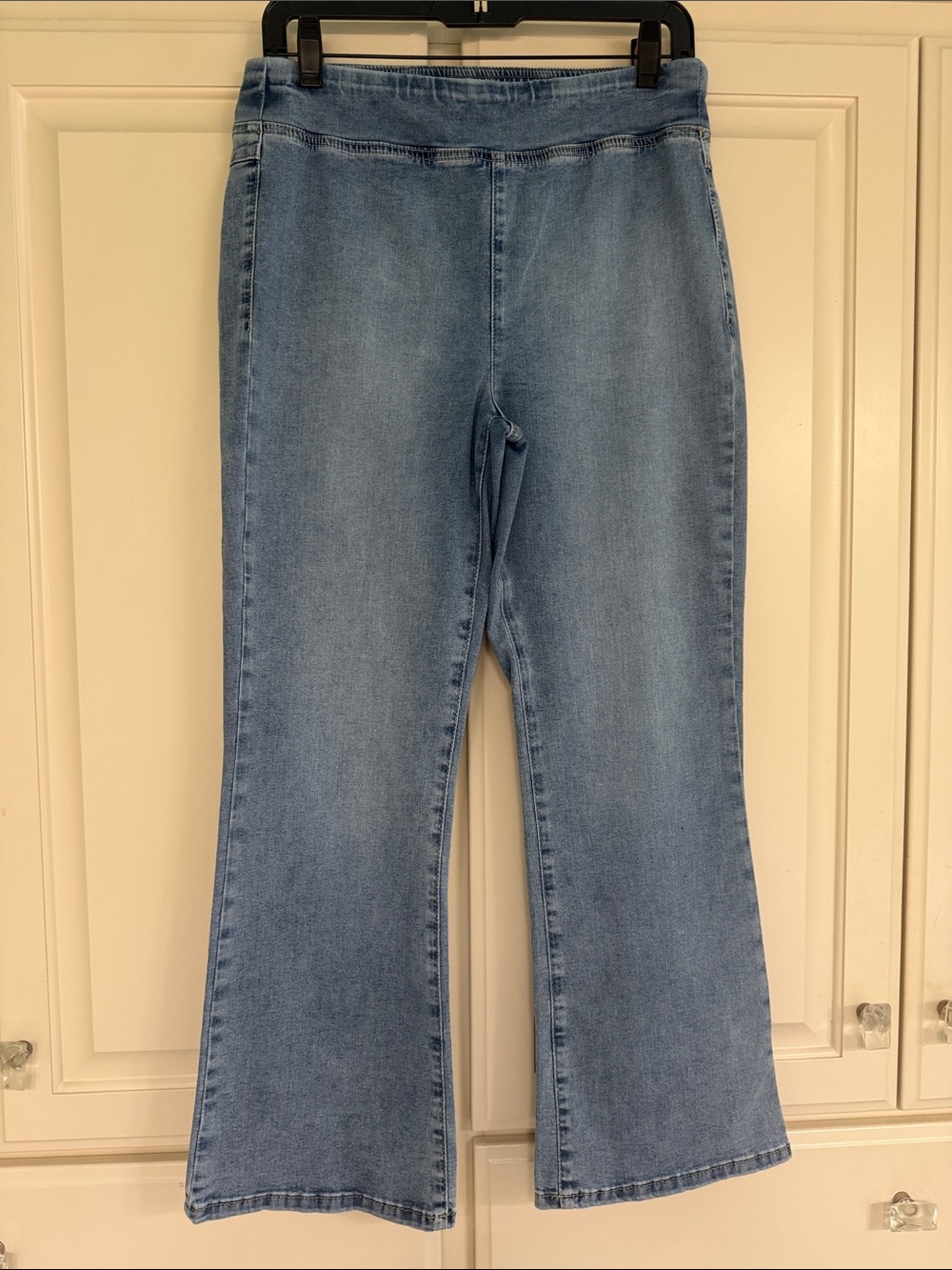 We the Free Light Blue Women’s Pull-On Cropped Flare Jeans